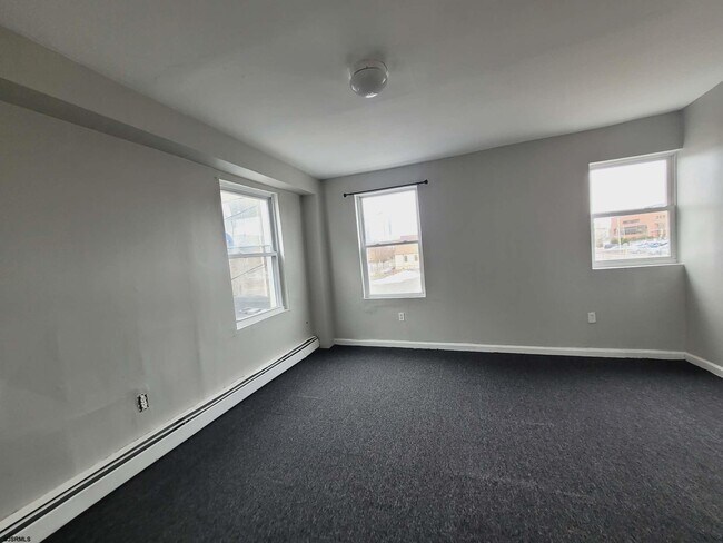 Building Photo - 1108 Baltic Ave