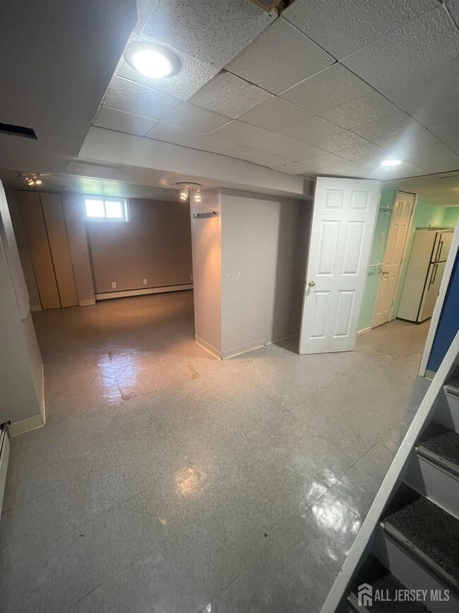 Building Photo - 177 Hillside Ave