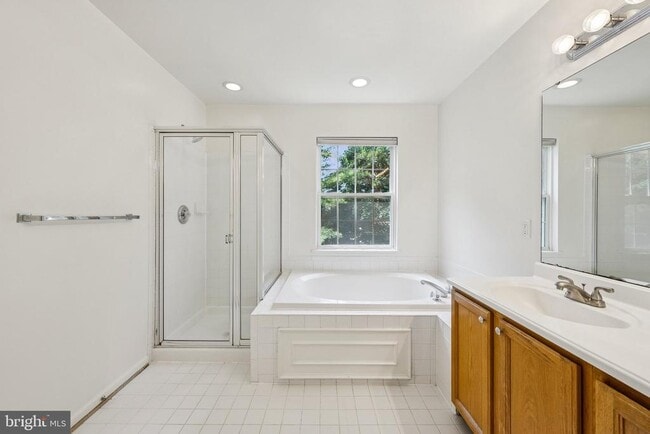 Building Photo - 13528 Hayworth Dr