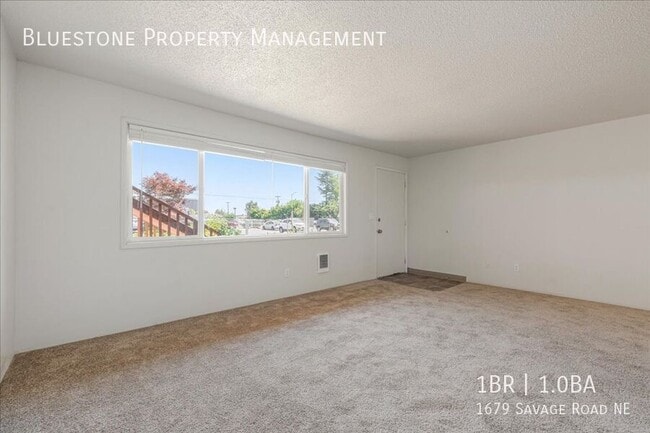 Building Photo - 1679 Savage Rd NE