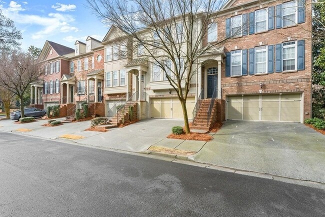 Building Photo - 2876 Overlook Way NE