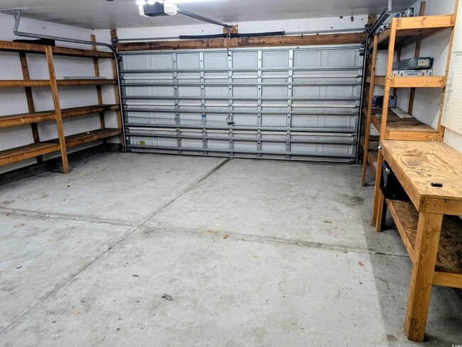 Building Photo - 456 Bellegrove Dr