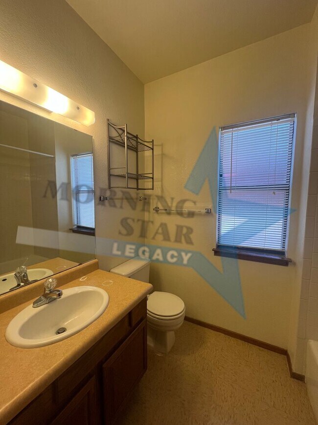 Building Photo - 3120 Missouri Ave