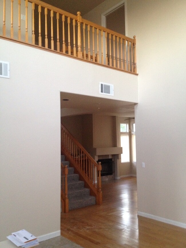 Building Photo - 5124 Paddock Ct