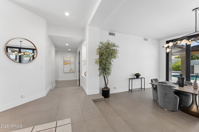 Building Photo - 3016 W Ironwood Cir