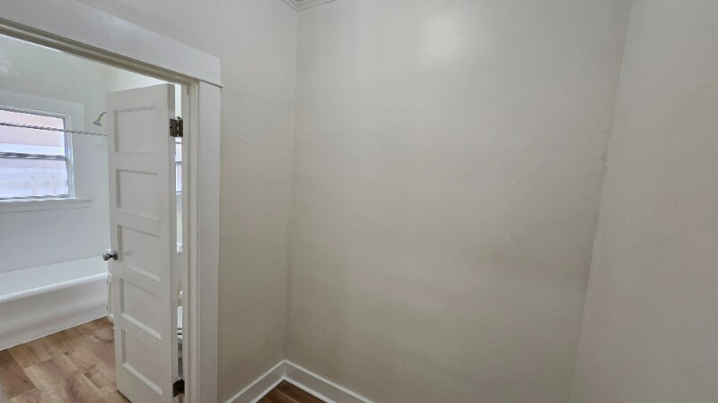 Building Photo - 2850 Francis Ave