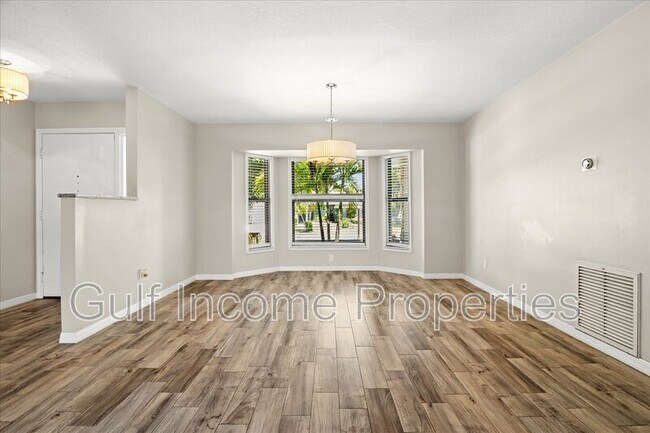 Building Photo - 8307 12th Ave Dr NW