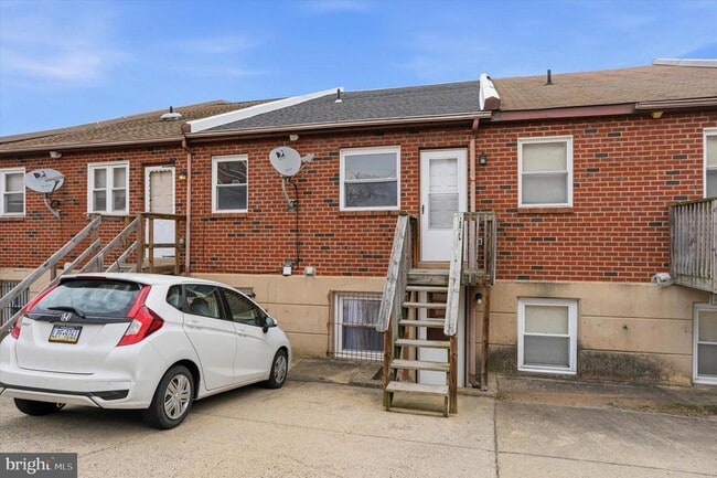Building Photo - 7750 Rockwell Ave