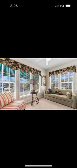 Building Photo - 9764 Leyland Dr