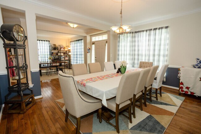 Building Photo - Coming Soon - Great find in Victory Lakes/...