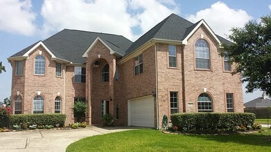 Building Photo - 4602 Countrymeadows Dr