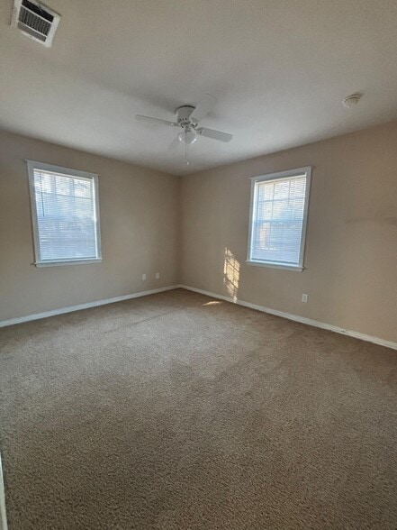 Building Photo - 14 Sara Forest Dr