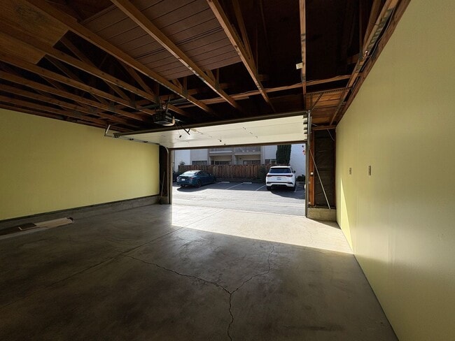 Building Photo - 50 Horgan Ave