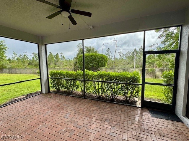 Building Photo - 2820 Cinnamon Bay Cir