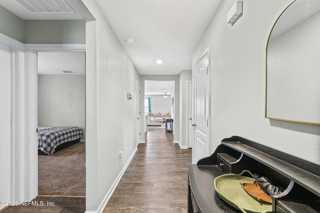 Building Photo - 3696 Shiner Dr