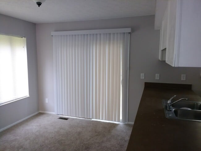 Building Photo - At Last This Is What You've Been Searching For, Updated 2 bdrm 1 bath Condo