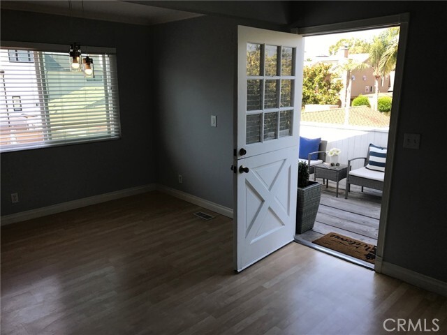Building Photo - 514 Marigold Ave