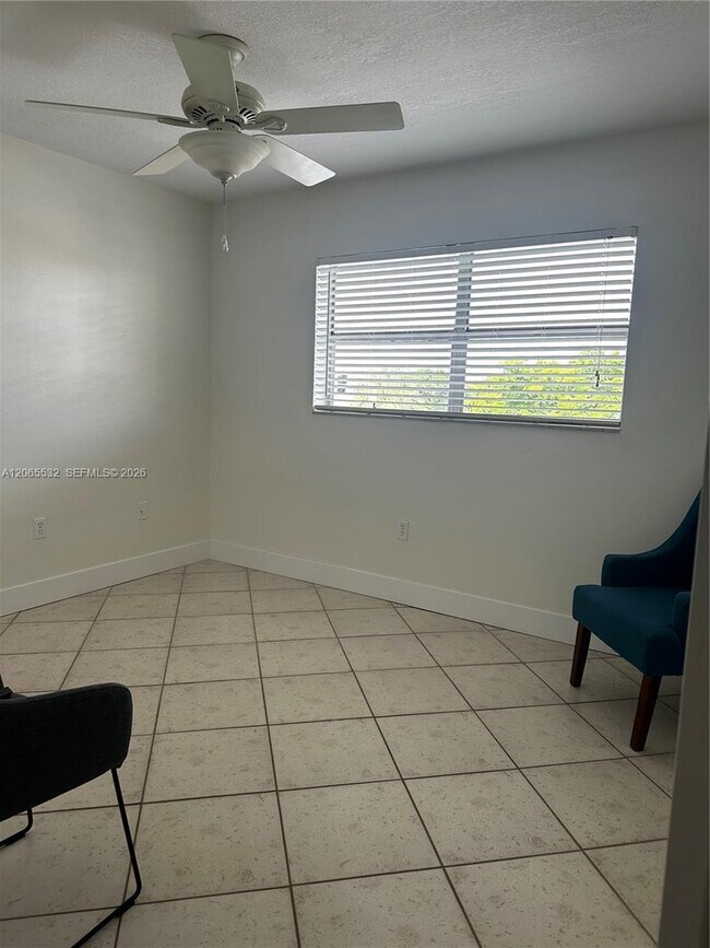 Building Photo - 8305 Sunrise Lakes Blvd
