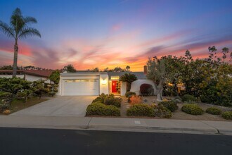 Building Photo - Beautifull 4 Bed 2 Bath In UTC Area