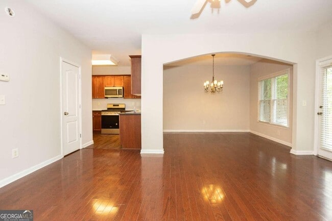 Building Photo - 5905 Oakbrook Lake Ct