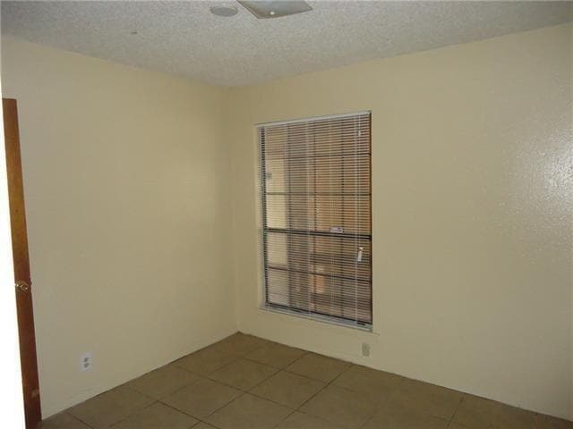 Building Photo - 1309 Westcott Dr