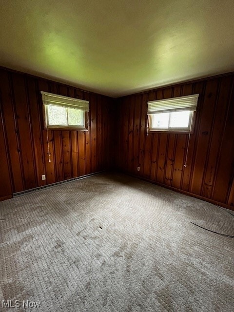 Building Photo - 32 Orchard Dr