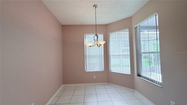Building Photo - 4712 Mapletree Loop