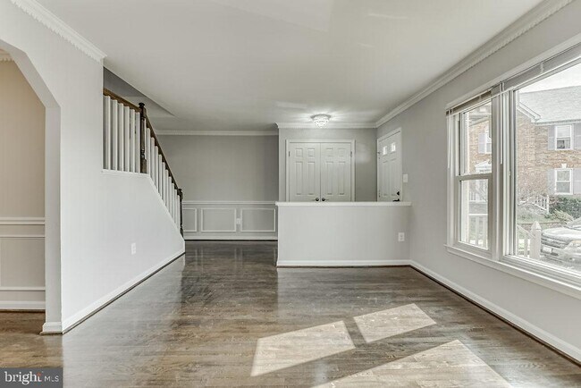 Building Photo - 2866 Yarn Ct