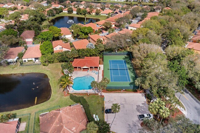 Building Photo - 8064 Via Hacienda