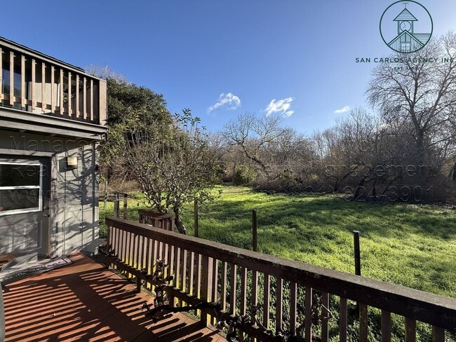 Building Photo - Private Three Bed Carmel Valley Oasis Along the River