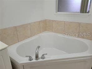 Building Photo - 2727 Club Cortile Cir
