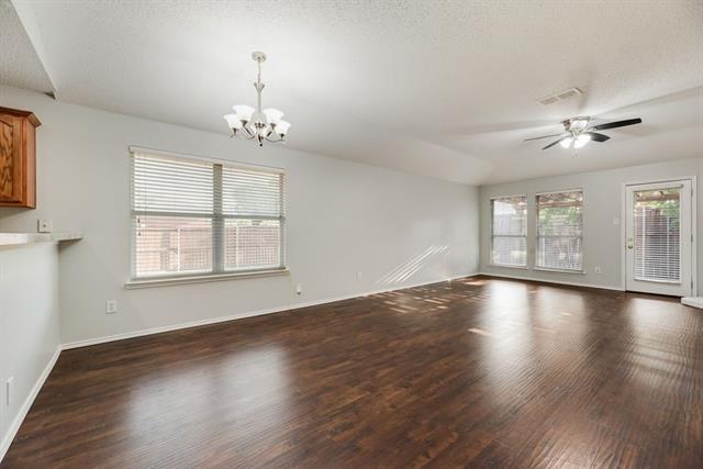 Building Photo - 9139 Grand Canal Dr