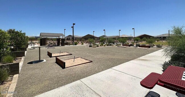 Building Photo - 11658 E Chevelon Trail