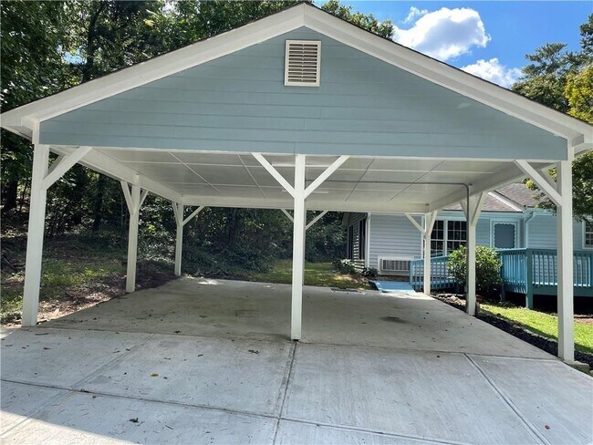 Building Photo - 1595 Bullard Rd