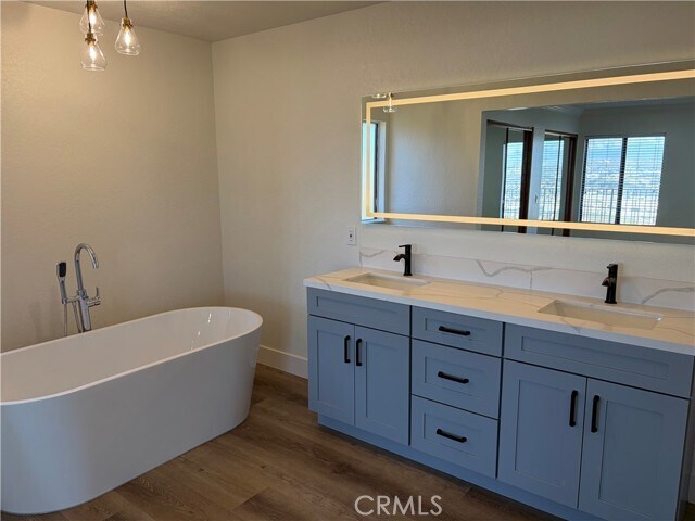 Building Photo - 22041 Birds Eye Dr