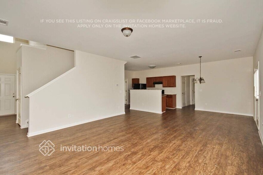 Building Photo - 4312 Violet Way Ct