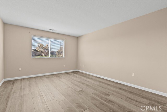 Building Photo - 9447 Hendrix Ln