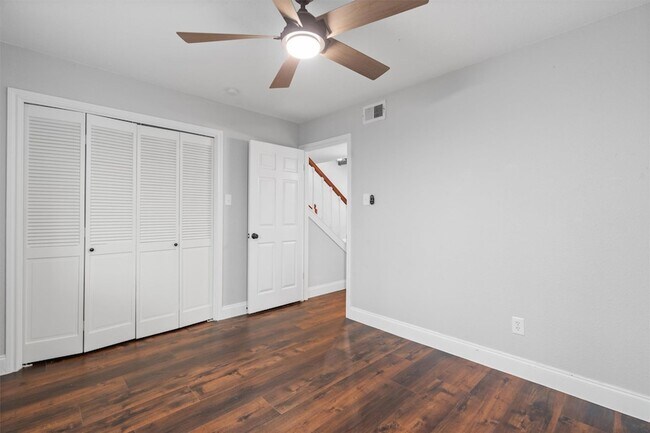 Building Photo - 8310 Summerwood Dr