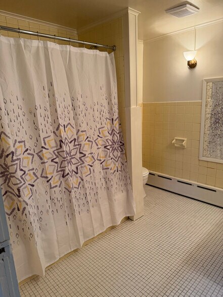 Building Photo - 281-283-283 Main St