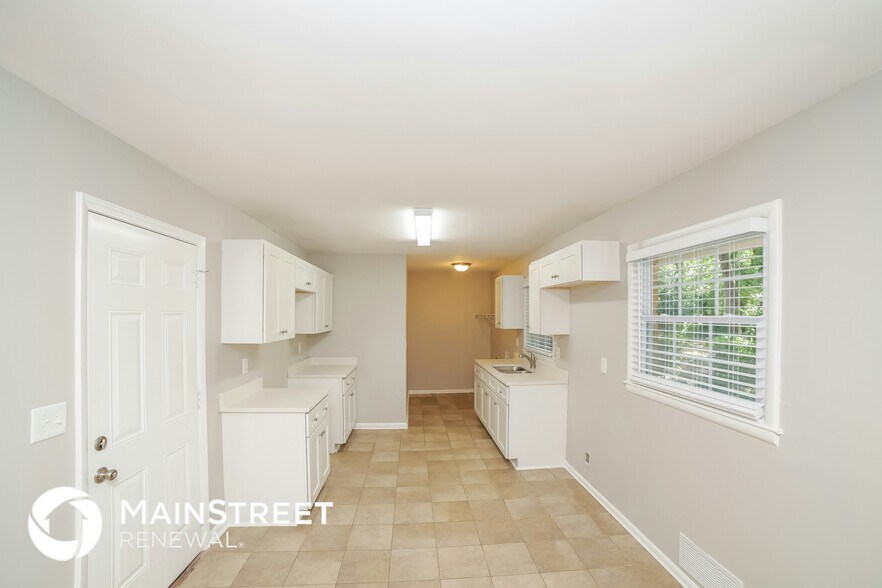 Building Photo - 3525 Oregon Trail