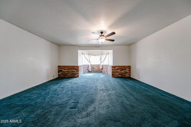 Building Photo - 8531 W Pinnacle Peak Rd