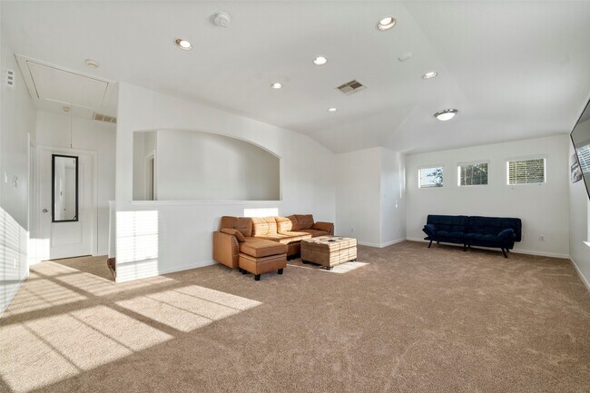 Building Photo - 18626 Prairie Larkspur Dr
