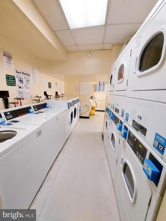 Building Photo - 1727 Massachusetts Ave NW