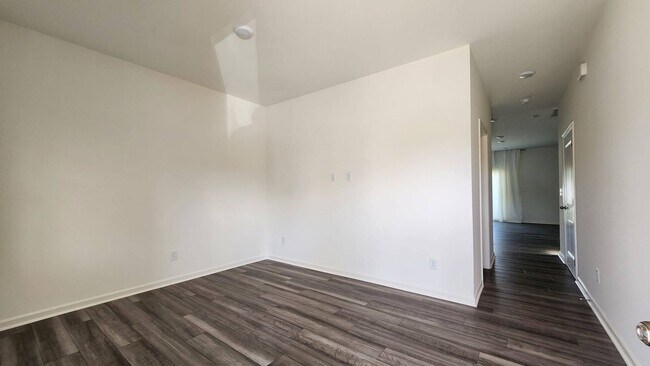 Building Photo - 4 Bedroom 2.5 Bathroom NEW Home in Wilson's Walk