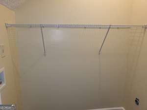 Building Photo - 305 River Oak Dr