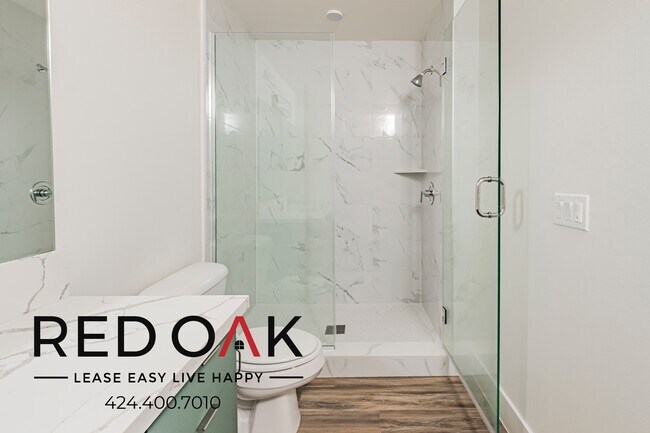 Building Photo - 1037 Dewey Ave