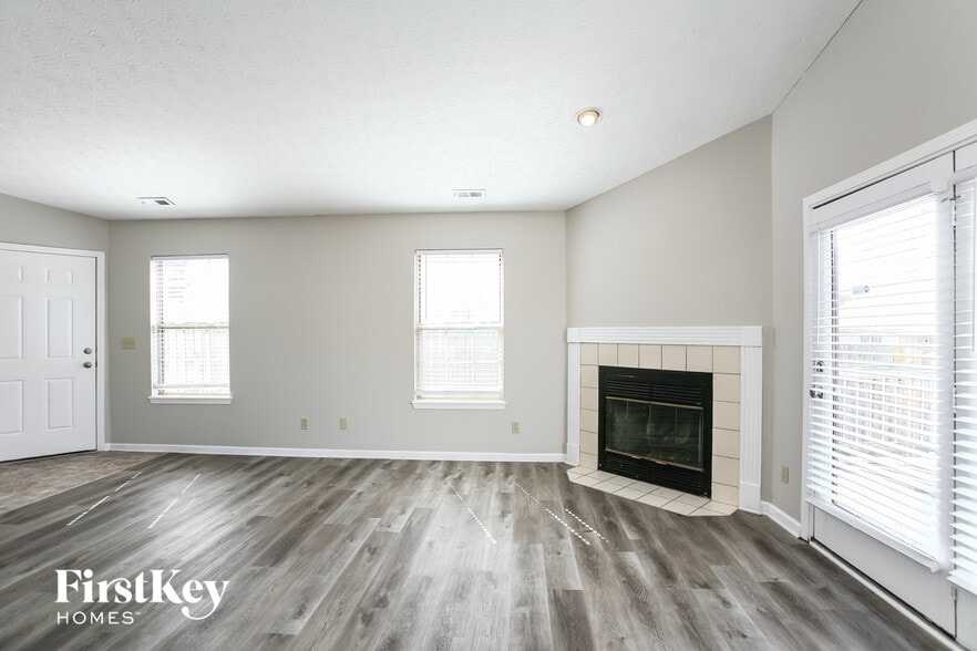 Building Photo - 5640 Orchardgrass Ln