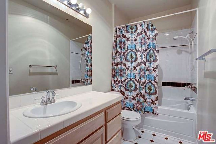 Building Photo - 3603 Dunn Dr