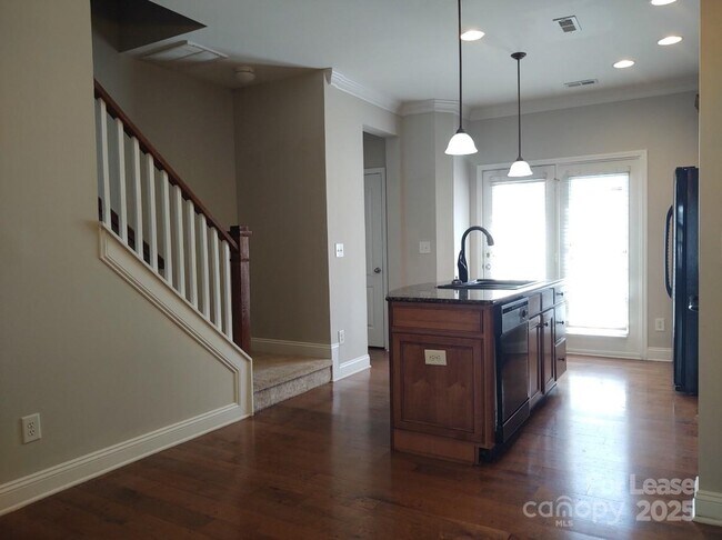 Building Photo - 252 Hurston Circle