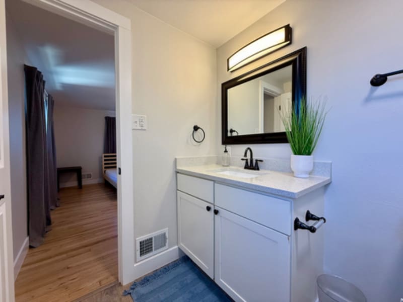 Building Photo - 9989 Dodge Dr